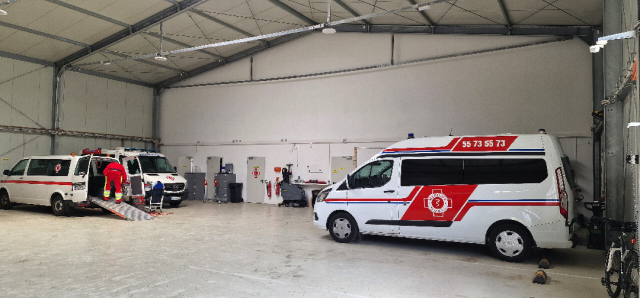 &amp;nbsp;
Fahrzeughalle